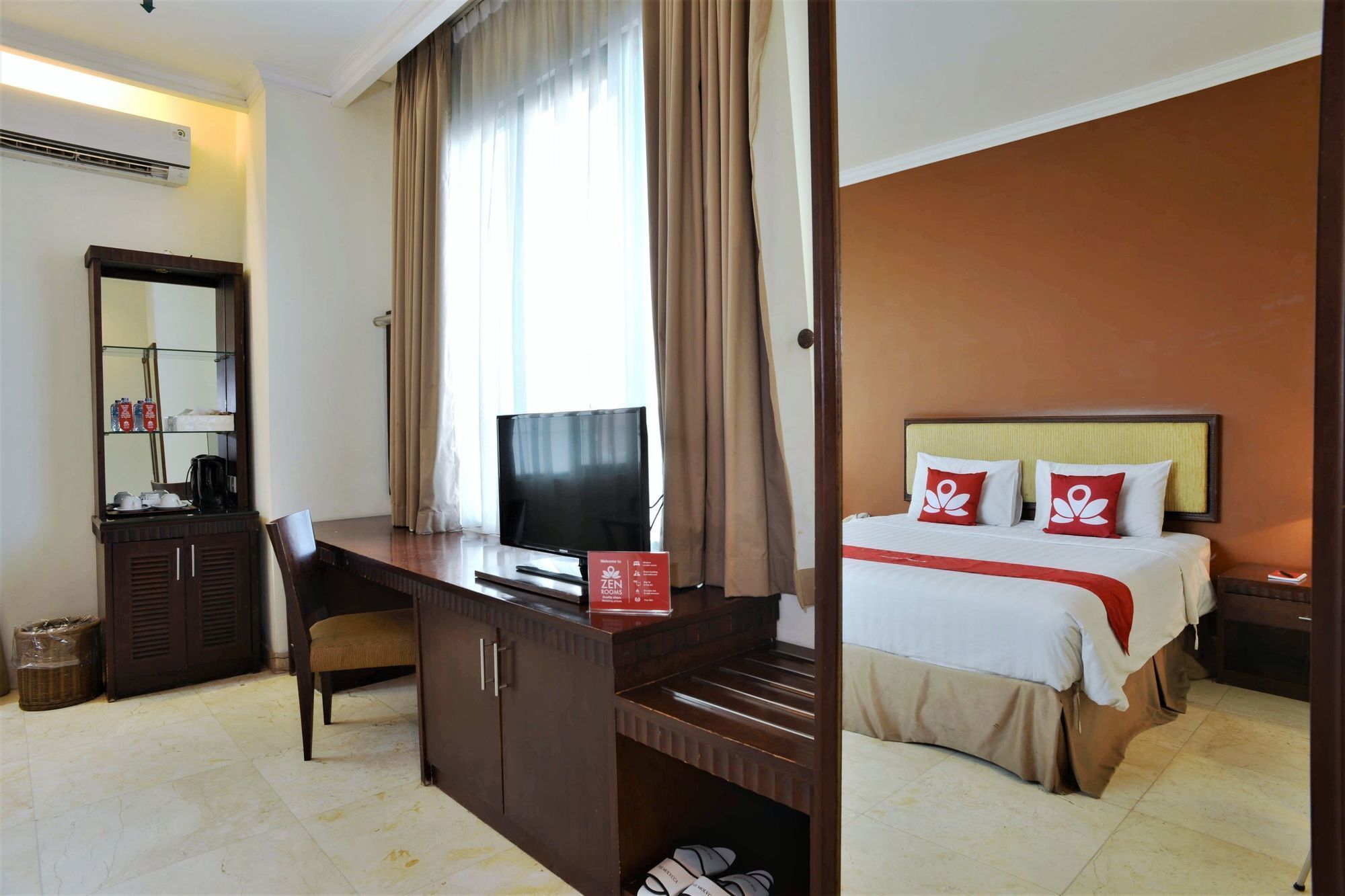 Zen Premium Near Grand Indonesia Mall 3* Jakarta