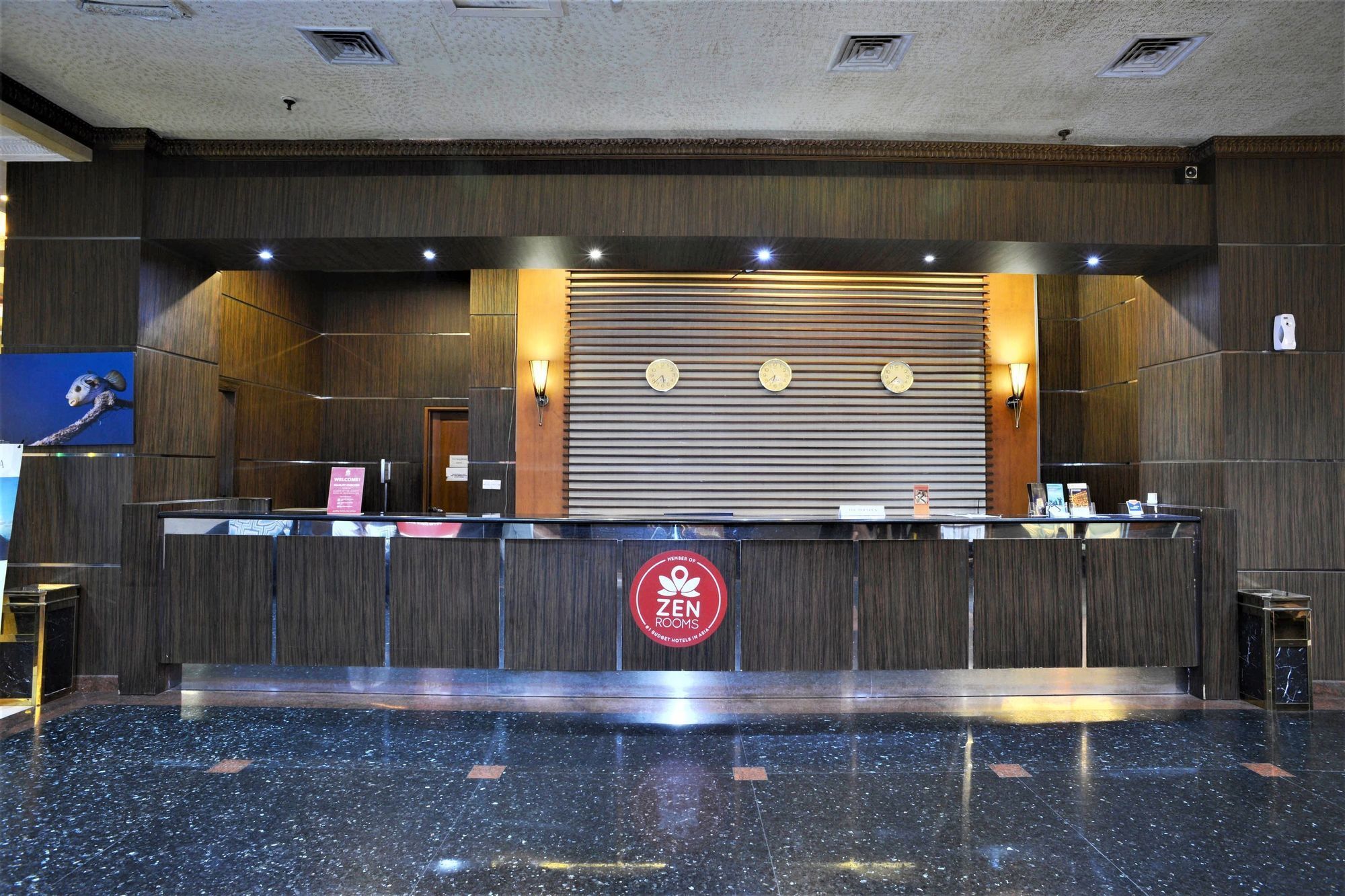 Zen Premium Near Grand Indonesia Mall Hotel